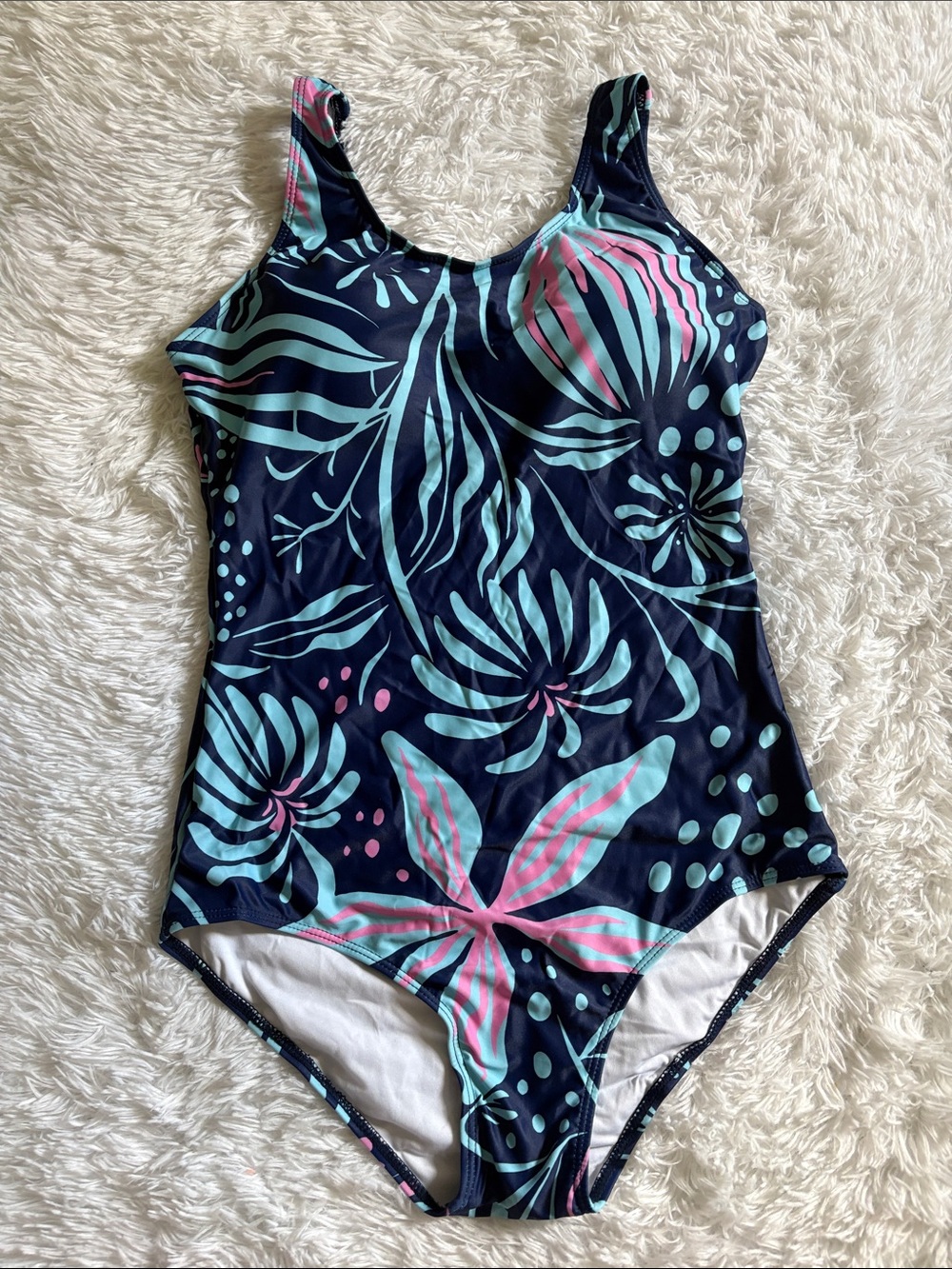 New In Packaging From Amazon Criss Cross Back Floral Print One Piece Swimsuit M